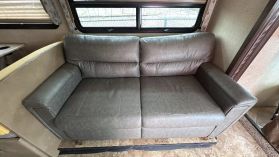 2017 THOR MOTOR COACH WINDSPORT - - 31S