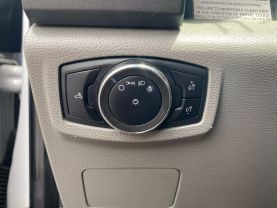 2019 FORD F250 SUPER DUTY CREW CAB 8FT KNAPHEIDE SERVICE BED TRUCK SERVICE/UTILITY TRUCKS V8, 6.2 LITER XL PICKUP 4D - Eddies Auto Sales