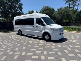 2019 MERCEDES-BENZ SPRINTER 3500 XD CREW CARGO V6, TURBO DIESEL, 3.0 LITER HIGH ROOF W/170" WB VAN 3D