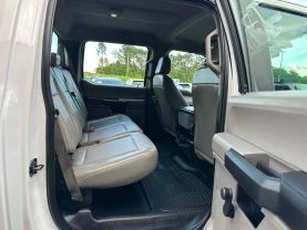 2017 FORD F550 SUPER DUTY CREW CAB & CHASSIS