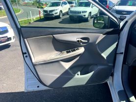 2012 TOYOTA COROLLA SEDAN 4-CYL, 1.8 LITER LE SEDAN 4D