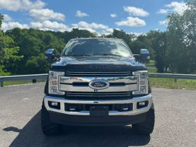 2018 FORD F350 SUPER DUTY CREW CAB PICKUP V8, TURBO DIESEL, 6.7L LARIAT PICKUP 4D 6 3/4 FT