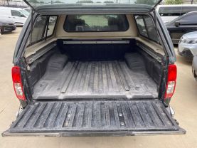 2010 NISSAN FRONTIER PICKUP V6 4.0L GASOLINE CREW CAB LE 4WD 4.0L V6 at Motors On Wheels - used car dealership in Houston, Texas.