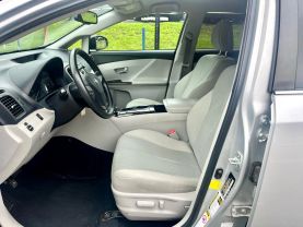 2012 TOYOTA VENZA WAGON V6, 3.5 LITER LIMITED WAGON 4D