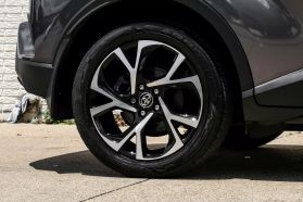 2018 TOYOTA C-HR SUV 4-CYL, 2.0 LITER XLE PREMIUM SPORT UTILITY 4D