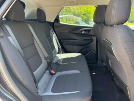 2021 CHEVROLET TRAILBLAZER SUV 3-CYL, ECOTEC, TURBO, 1.2 LITER LS SPORT UTILITY 4D at T&T Repairables - used car dealership in Spencer, Indiana.