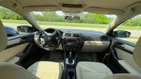 2012 VOLKSWAGEN JETTA SEDAN 5-CYL, PZEV, 2.5 LITER 2.5L SE SEDAN 4D