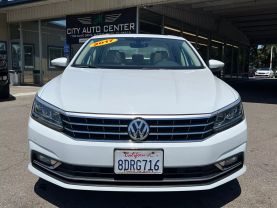 2017 VOLKSWAGEN PASSAT