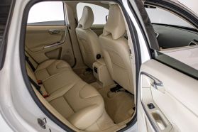 2015 VOLVO XC60 SUV 6-CYL, TURBO, 3.0 LITER T6 SPORT UTILITY 4D (2015.5)