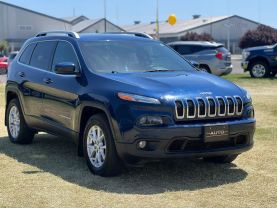 2018 JEEP CHEROKEE SUV 4-CYL, ZERO EVAP, 2.4 LITER LATITUDE PLUS SPORT UTILITY 4D - The Auto Lot