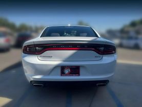 2015 DODGE CHARGER SEDAN V6, 3.6 LITER SXT SEDAN 4D