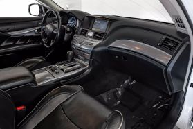 2017 INFINITI Q70 SEDAN V6, 3.7 LITER L 3.7 SEDAN 4D