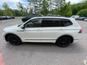 2022 VOLKSWAGEN TIGUAN SUV 4-CYL, TURBO, 2.0 LITER SE R-LINE BLACK 4MOTION SPORT UTILITY 4D - Gesner Auto Inc in Taunton, MA, 41.88613, -71.14527