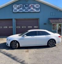 2017 LINCOLN CONTINENTAL SEDAN V6, 3.7 LITER PREMIERE SEDAN 4D