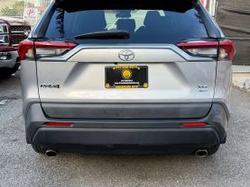 2019 TOYOTA RAV4 SUV 4-CYL, 2.5 LITER XLE SPORT UTILITY 4D