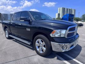 2017 RAM 1500 CREW CAB
