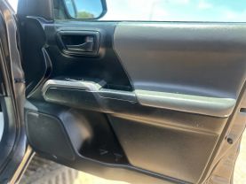 2016 TOYOTA TACOMA DOUBLE CAB PICKUP 4-CYL, 2.7 LITER SR5 PICKUP 4D 5 FT