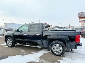 2009 CHEVROLET SILVERADO 1500 CREW CAB PICKUP V8, FLEX FUEL, 5.3 LITER LTZ PICKUP 4D 5 3/4 FT