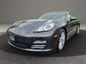 2012 Porsche Panamera - Image 3