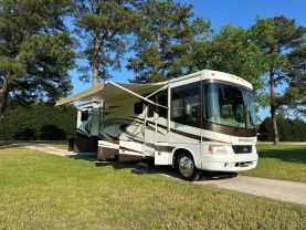 Used 2007 GEORGETOWN BY FOREST RIVER GEORGETOWN XL - - 370TS - LA Auto Star located in Virginia Beach, VA
