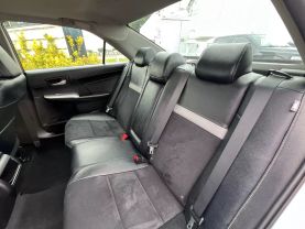 2014 Toyota Camry Se Sedan 4d - Image 19