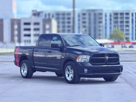 2016 RAM 1500 CREW CAB