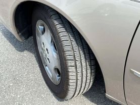 2003 TOYOTA AVALON