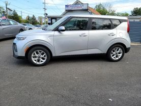2020 KIA SOUL WAGON 4-CYL, 2.0 LITER S WAGON 4D