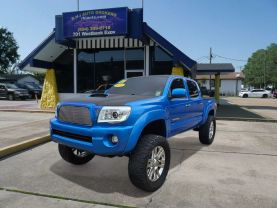 2009 TOYOTA TACOMA DOUBLE CAB PICKUP V6, 4.0 LITER PRERUNNER PICKUP 4D 5 FT