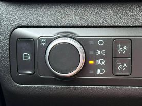 2021 FORD ESCAPE SUV 4-CYL, HYBRID, 2.5 LITER SE HYBRID SPORT UTILITY 4D