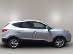 2011 HYUNDAI TUCSON SUV 4-CYL, 2.4 LITER GLS SPORT UTILITY 4D at The One Autosales Inc in Phoenix , AZ 85022  33.60461470880989, -112.03641575767358