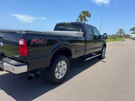 2015 FORD F350 SUPER DUTY CREW CAB PICKUP V8, TURBO DIESEL, 6.7L LARIAT PICKUP 4D 8 FT