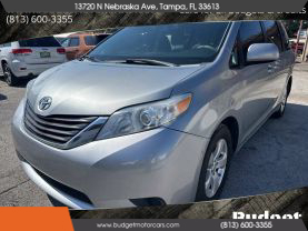 2014 TOYOTA SIENNA