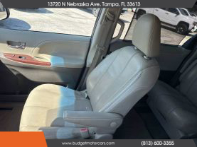 2014 TOYOTA SIENNA