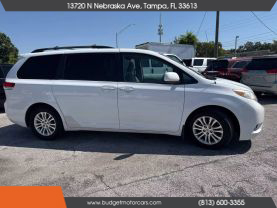 2014 TOYOTA SIENNA
