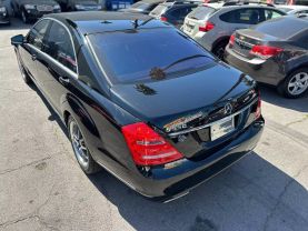 2012 MERCEDES-BENZ S-CLASS SEDAN V8, TWIN TURBO, 4.6 LITER S 550 SEDAN 4D