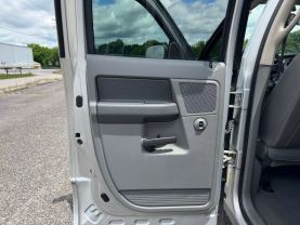 2008 DODGE RAM 1500 QUAD CAB PICKUP V8, 4.7 LITER SLT PICKUP 4D 6 1/4 FT