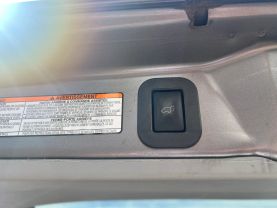 2018 TOYOTA SIENNA VAN V6, 3.5 LITER XLE MINIVAN 4D