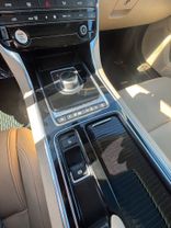 2017 JAGUAR XF SEDAN V6, SUPERCHARGED, 3.0 LITER XF 35T PREMIUM SEDAN 4D