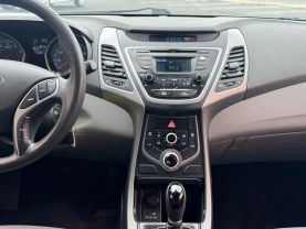 2016 HYUNDAI ELANTRA SEDAN 4-CYL, 1.8 LITER SE SEDAN 4D
