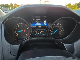 2017 Ford Focusse Sedan 4d - Image 19