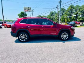 2019 JEEP CHEROKEE SUV 4-CYL, ZERO EVAP, 2.4 LITER LATITUDE PLUS SPORT UTILITY 4D