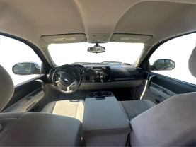 2009 CHEVROLET SILVERADO 1500 CREW CAB PICKUP V8, FLEX FUEL, 5.3 LITER XFE PICKUP 4D 5 3/4 FT