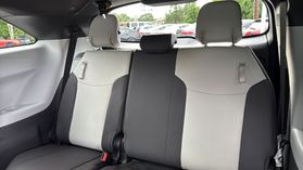 2021 Toyota Sienna - Image 15