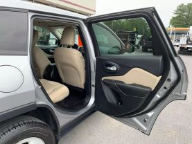 2016 JEEP CHEROKEE SPORT CARS/SUV 4-CYL, 2.4 LITER SPORT SUV 4D - Eddies Auto Sales
