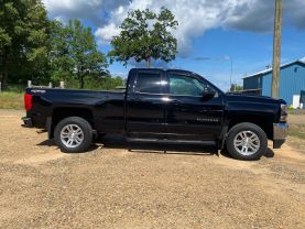2017 CHEVROLET SILVERADO 1500 DOUBLE CAB PICKUP V8, ECOTEC3, FF, 5.3L LT PICKUP 4D 6 1/2 FT