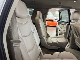 2015 CADILLAC ESCALADE SUV V8, 6.2 LITER LUXURY SPORT UTILITY 4D