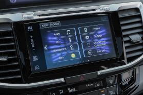 2017 Honda Accord - Image 32