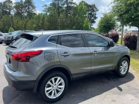 2018 Nissan Rogue Sport S (2018.5) Sport Utility 4d - Image 7