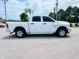 2020 RAM 1500 CLASSIC CREW CAB PICKUP V8, HEMI, 5.7 LITER TRADESMAN PICKUP 4D 5 1/2 FT